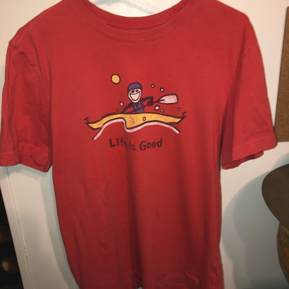 Life is Good distressed t-shirt